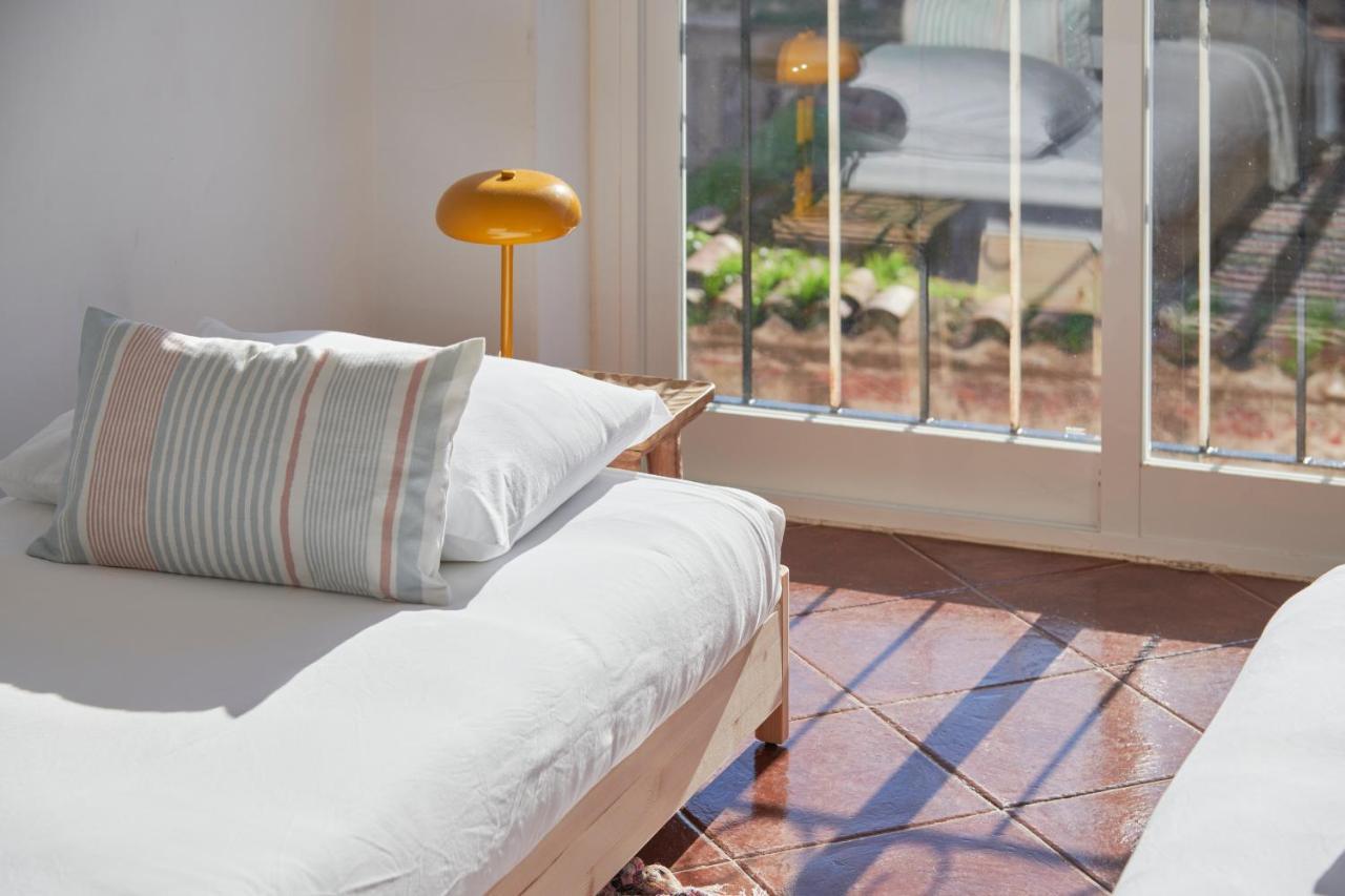 Central & Sunny 2Br Apt Near Beach, By Timecooler Setúbal Dış mekan fotoğraf