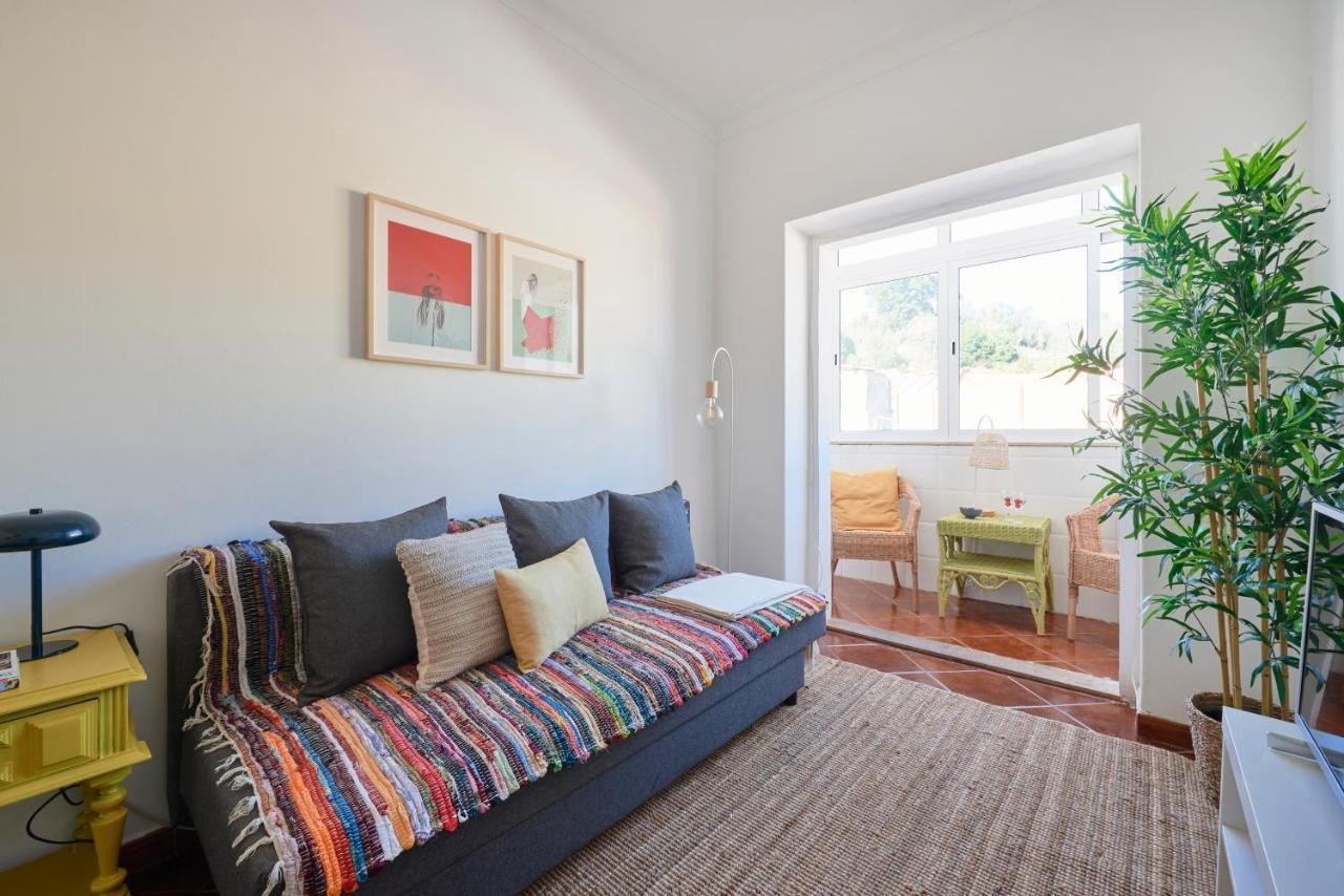 Central & Sunny 2Br Apt Near Beach, By Timecooler Setúbal Dış mekan fotoğraf